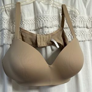 Padded wire free cacique tan bra 46c